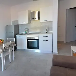 Apartment Eolo Porto Pozzo