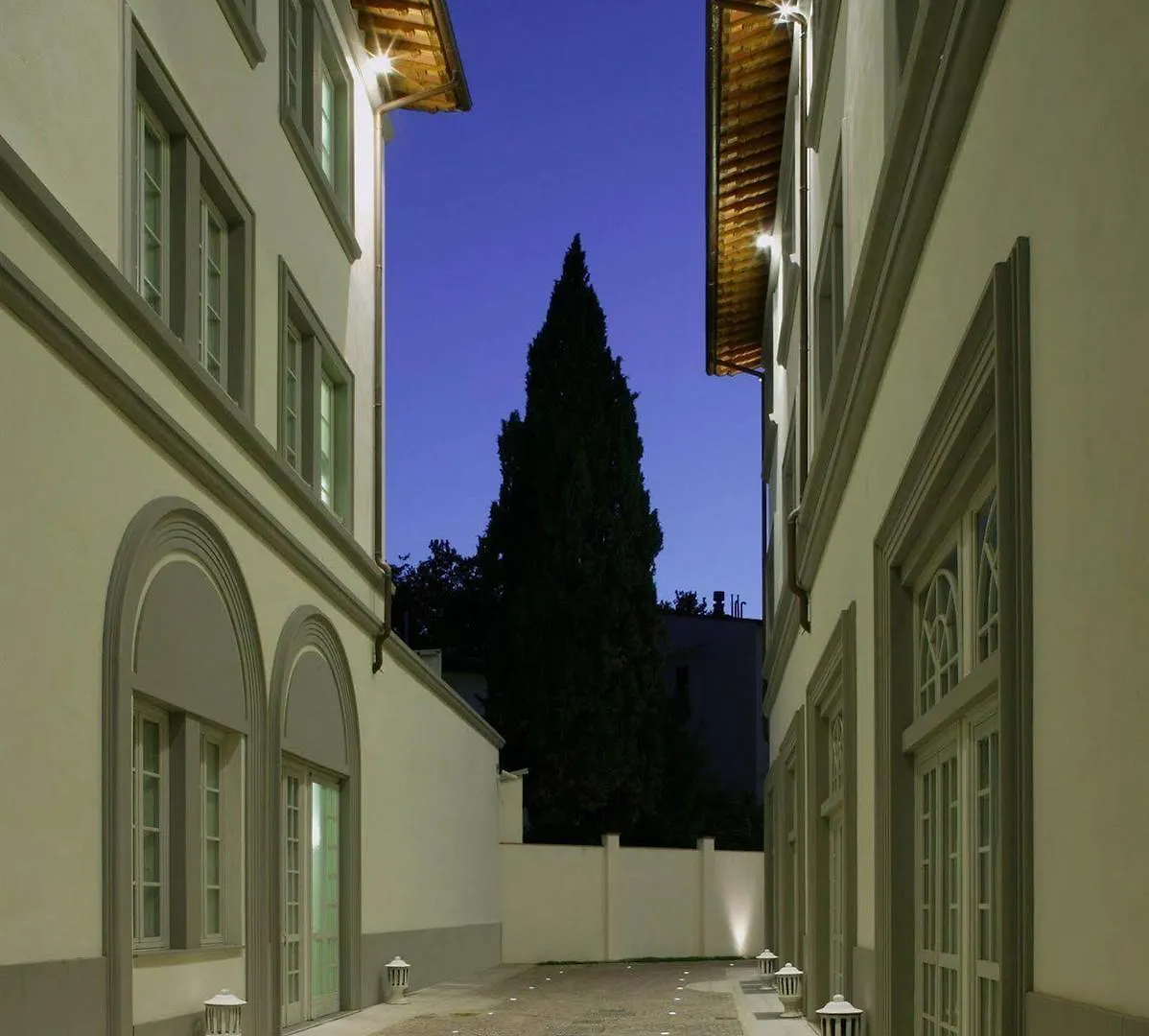 Una Hotels Vittoria Firenze 4*, Florence Italy